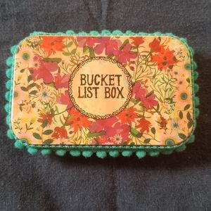 Brand New Bucket List Tiny Message Box w/pen